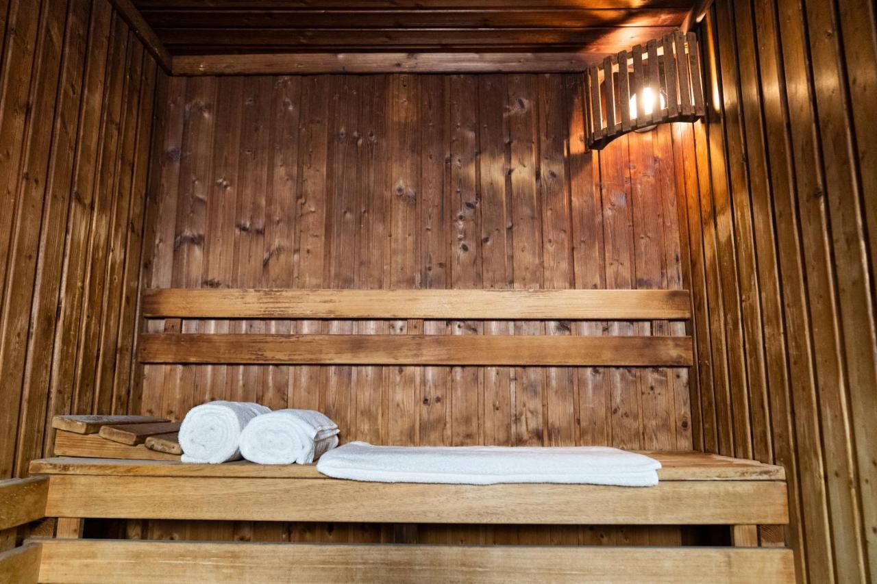 Hotel Kristaly Konferencia & Wellness Ajka 외부 사진