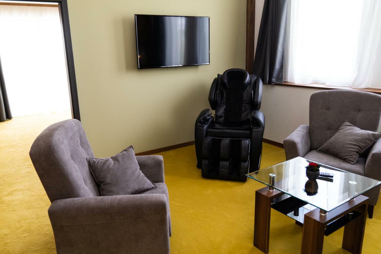 Hotel Kristaly Konferencia & Wellness Ajka 외부 사진